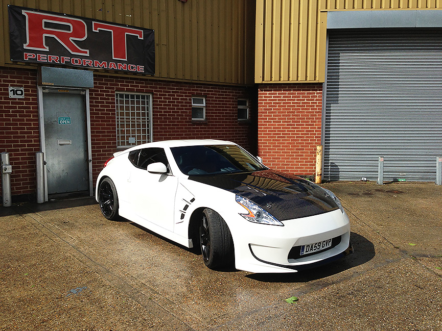 Nissan 370z in UK