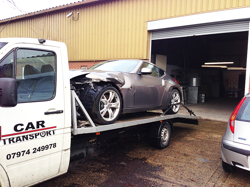 Damaged 370z Wembley