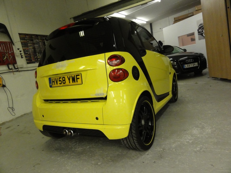 Black-and-Yellow-Smart-6