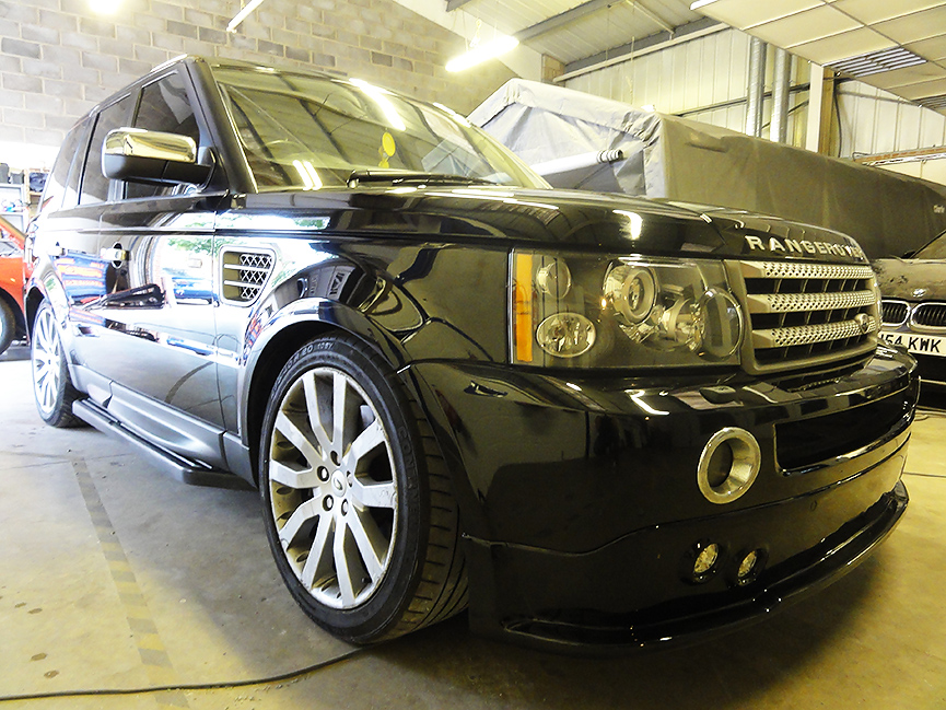 Range-Rover-body-work-1