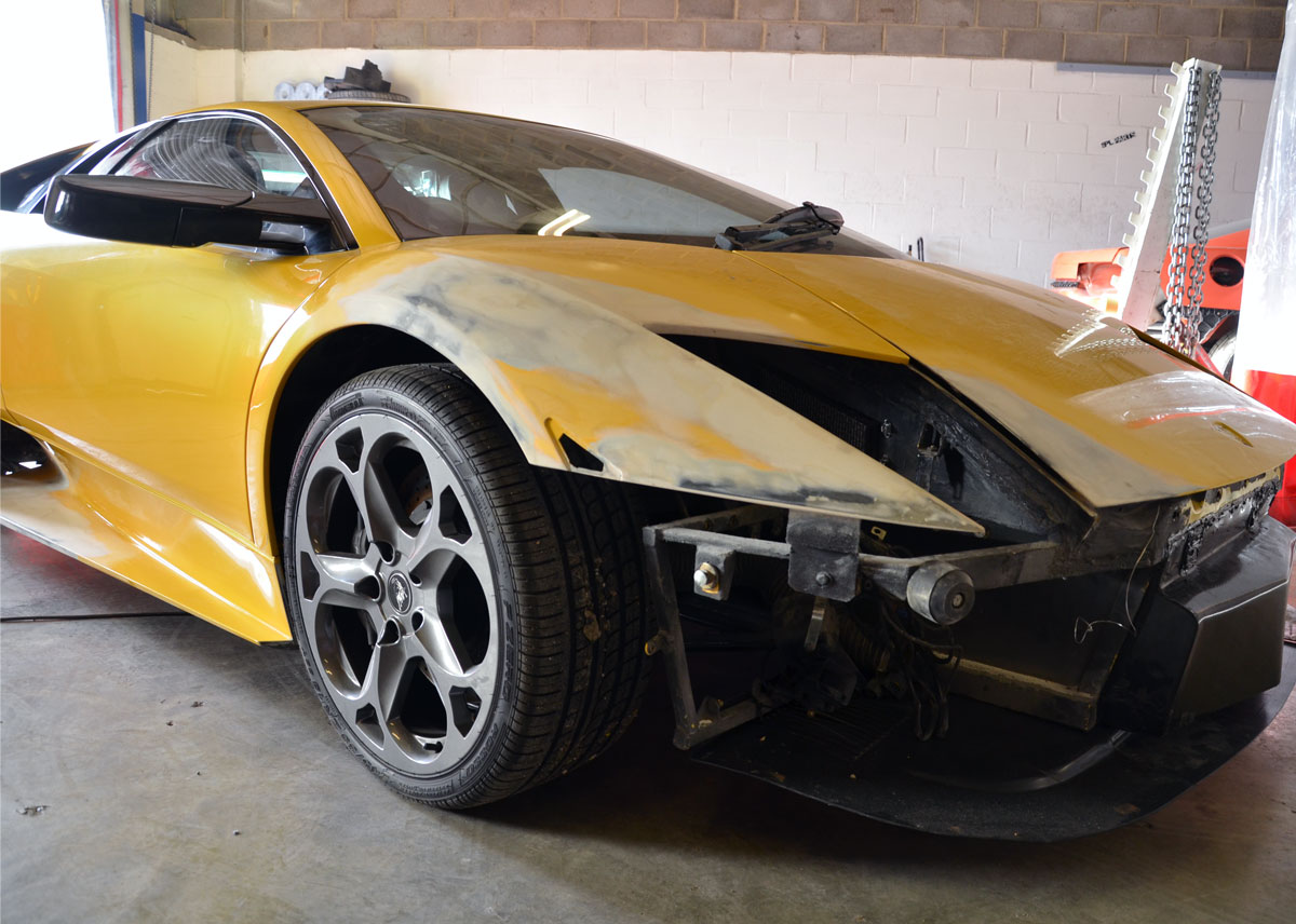 lamborghini-accident-repairs-in-london-at-rt-performance